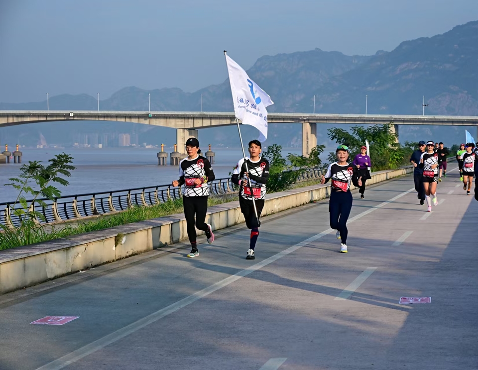 rT_zdpiyOgRadM2OSj6aAqP-3gDCZA-BGnzxnlX_FoiJvzddLxC8GyDN4i8SgWaV