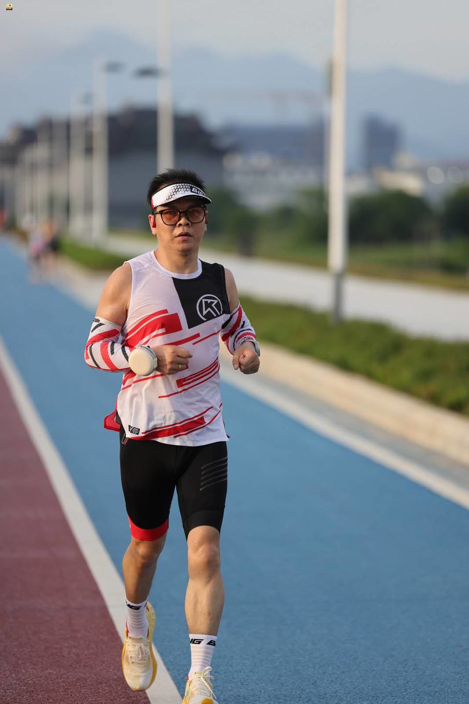 JQluur3PoPQWtRtGPgrR4HI4tbnJTIsmq04dEfbb4WCwGJ0kuvYEGs3OnGMS4jol