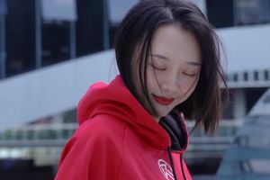 KITY市场运动休闲卫衣