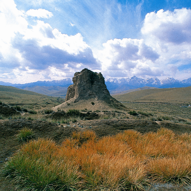天祝县乌鞘岭牧场烽燧