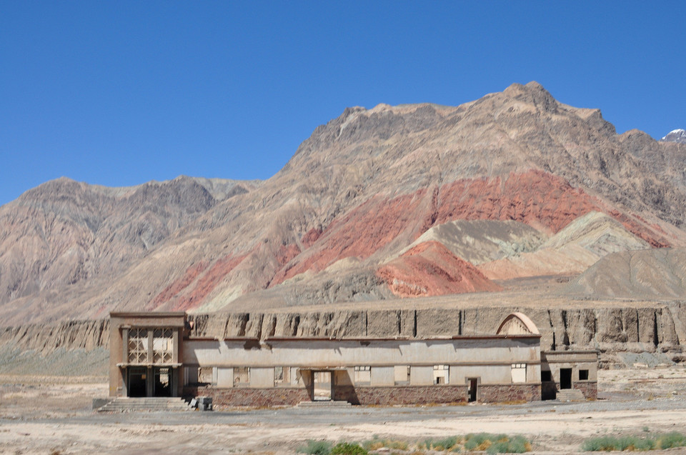 220228y255oifpi33737oy