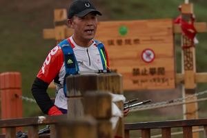 乌鞘岭越野赛-笨马(张殿基)拍摄
