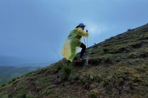 乌鞘岭越野赛-王清拍摄