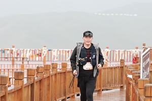 乌鞘岭越野赛-笨马(张殿基)拍摄