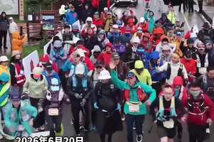 奔跑穿越乌鞘岭