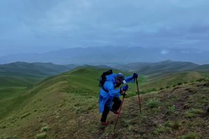 乌鞘岭越野赛-王清拍摄
