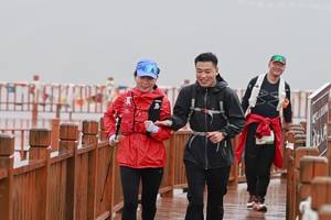 乌鞘岭越野赛-笨马(张殿基)拍摄