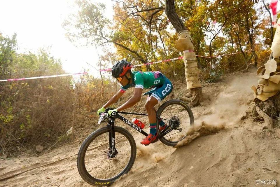 23971609210768_.pic_hd