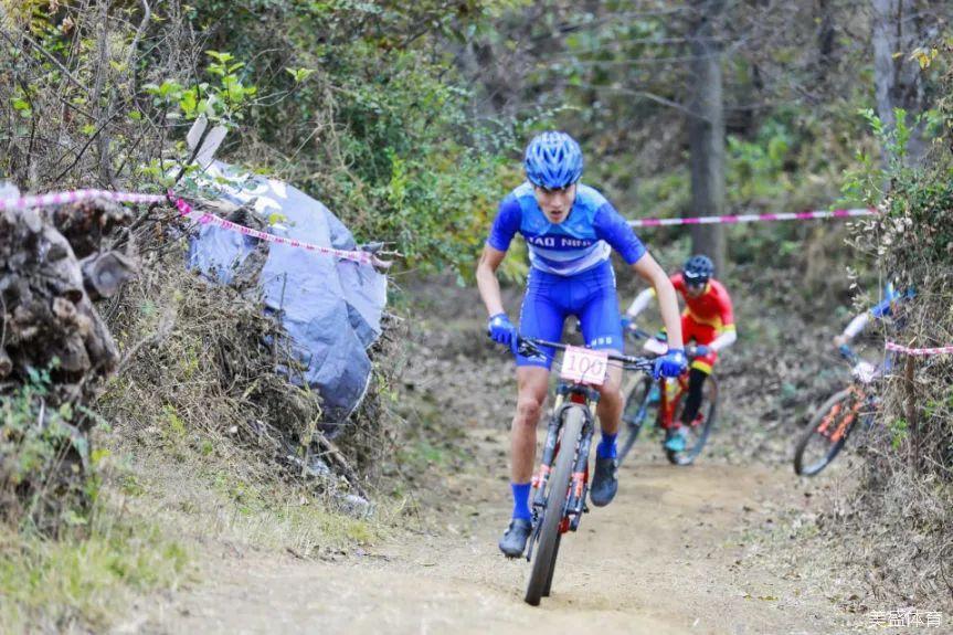 24021609210770_.pic_hd