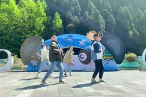 【瓦屋山定制团】有趣的灵魂，所遇皆美好，团建打卡瓦屋山。