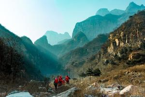 2021.12.11-12【乐平户外】徒步河南十大经典线路之首＂双岭＂两天一夜轻装穿越