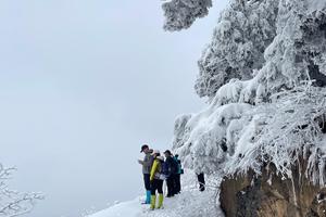 2022.2.19【乐平户外】新线路第三期洛宁嶕峣山一天休闲赏雪摄影8公里徒步