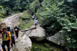 入门级徒步线2022.4.16【乐平户外】经典徒步线嵩县油坊沟--白鹰河一天10-12公里休闲徒步