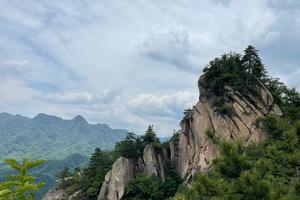 2022.5.29【乐平户外】初级徒步线-嵩县原始森林-色草沟-小寨山-大南沟-石丈门10公里徒步穿越