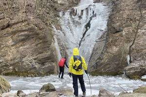 2023.2.1【乐平户外】王屋山-桑树沟-滴水盆-阳庄河12-15公里一天徒步穿越 