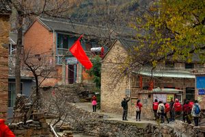 2023.3.26【乐平户外】大山的“石头王国” 道宝河一天8公里休闲徒步 品大锅烩菜