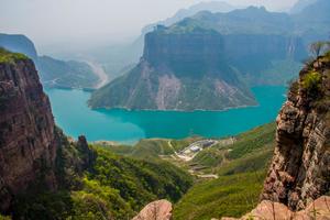 2023.10.21【乐平户外】亲子休闲线--南太行西天大顶~鱼鳞石~崖上徒步穿越宝泉村8公里观景赏红叶 