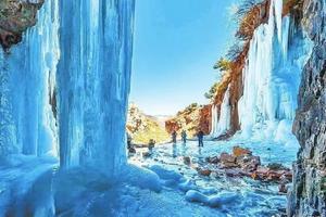 2023.12.20-21【乐平户外】林州千瀑沟-冰蘑菇洞-天平山-飞龙栈-水梯-天平洞两天休闲徒步