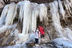 2024.1.13【乐平户外】绝美线路-陵川世外桃源箭眼山-冰河一天10公里休闲徒步溜冰 赏冰挂