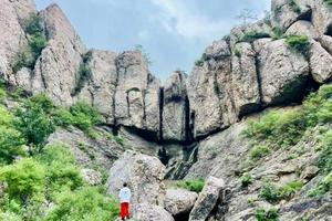 2024.3.16【乐平户外】嵩山大峡谷石林穿越公川寨 赏嵩山神奇石头“沙琪玛石”