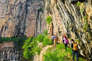 2025.5.24【乐平户外】太行千年古道之“李虎栈道 ”打卡界域之门；穿越白鹿山千年寺庙群