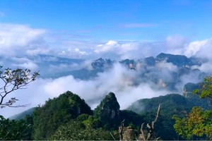 2025.9.20【乐平户外】探秘“道教圣境”，挑战云端极顶--灵山顶 采蘑菇 观云海