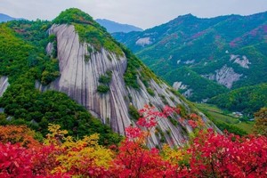 2025.10.26【乐平户外】亲子徒步线-熊耳山八百坡-酒槽沟一天8公里徒步赏红叶 品大锅烩菜