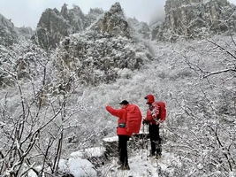 2025.12.14【乐平户外】云台山叠彩洞~兴隆掌~关帝庙~云台古道~铁匠庄一天12公里徒步穿越