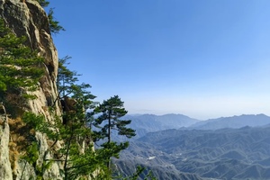 2025.12.24【乐平户外】探秘伏牛山秘境“中原名山--南召真武顶”中原版小黄山一天12公里徒步穿越