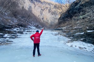 2026.1.11【乐平户外】绝美线路-陵川世外桃源箭眼山-冰河一天10公里休闲徒步溜冰 赏冰挂