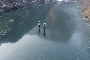 2026.2.4【乐平户外】探秘青龙山大峡谷｜溜冰、滑雪、邂逅一条浑然天成的冰雪乐园 一天10公里徒步