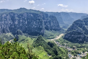 2026.3.11【乐平户外】探索新线路：陵川黑毛沟大峡谷--黄围山--七十二拐--白陉古道一天12-15公里徒步穿越