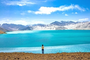 【春季长线】新疆帕米尔杏花+塔莎古道7日行程-木吉火山口、慕士塔格冰川、盘龙古道