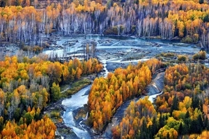 【南疆进北疆出】8月25-9月23日大美新疆大环线、发现美”不走寻常路“30日游（豪华VIP车）