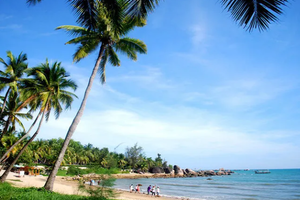 【春节·海南8日游】2月15日-22日 热带风情海岛之旅（2+1豪华VIP保姆车）