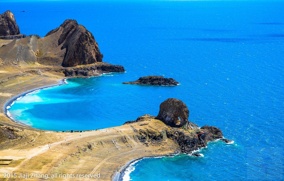 95e1562034f94da6a28d60deb07c901e