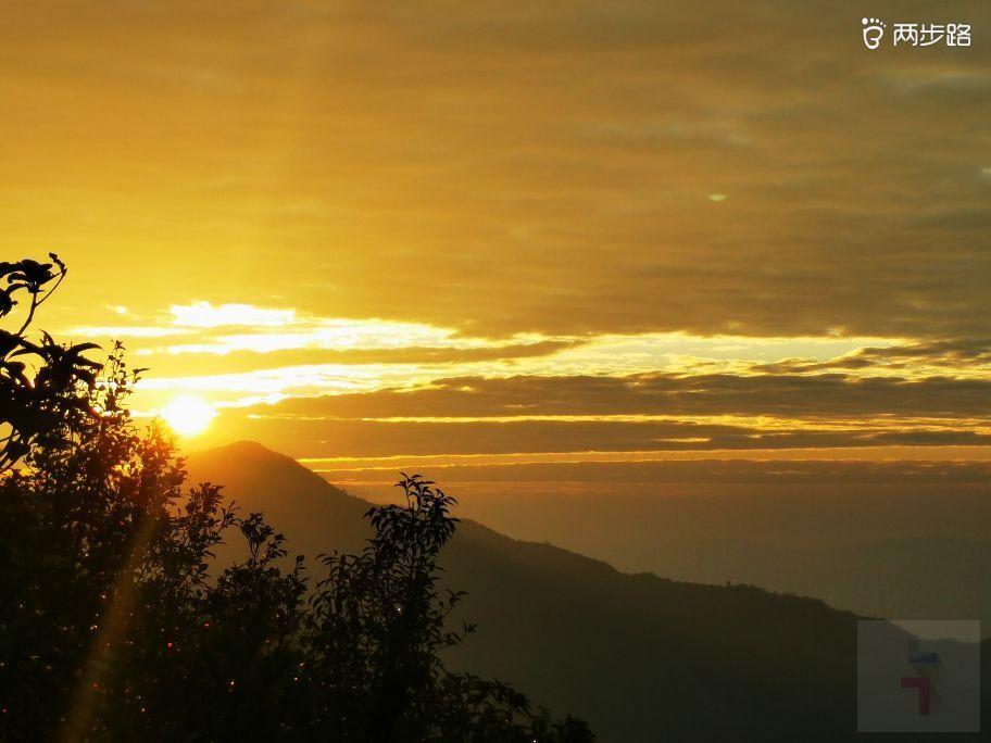 2a4580bebec2ba5bde3edb72c567598d