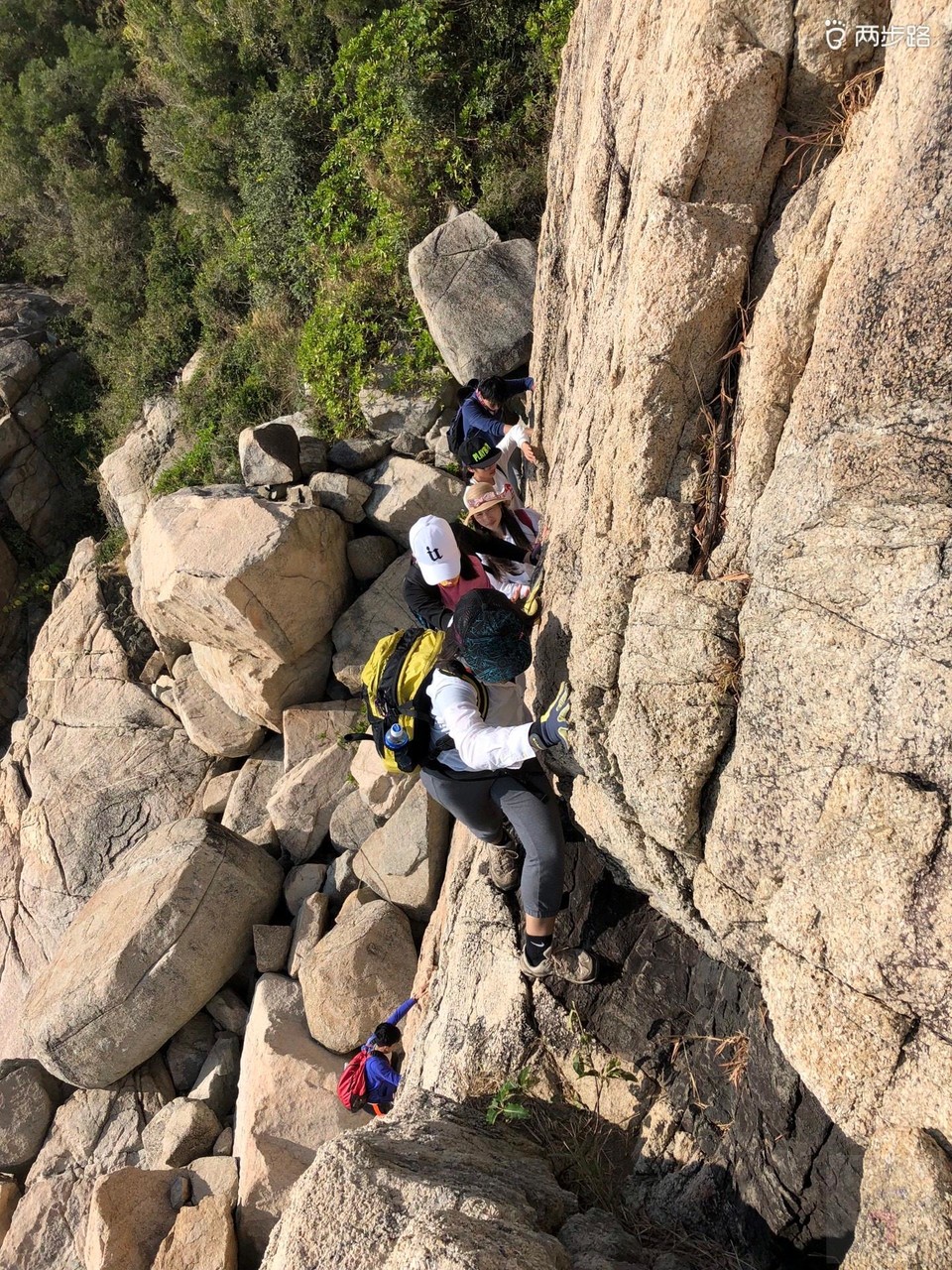 6a69f5bd200817bc38144011b0ca9bf3