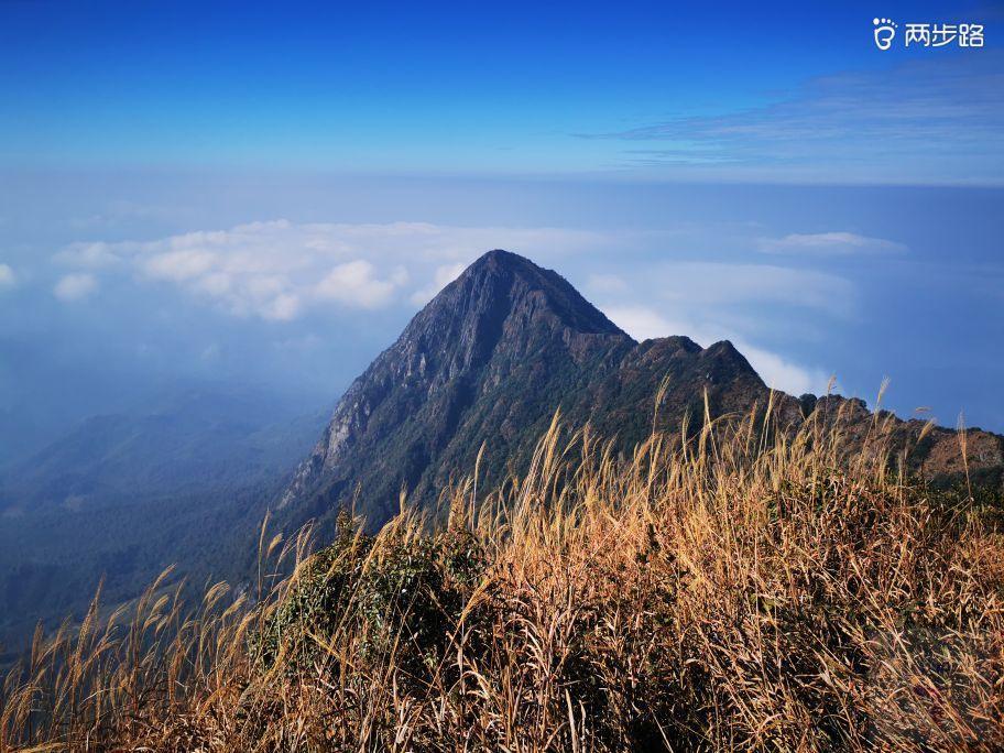 60b4fb55571e8d0052542e47dc3b7362