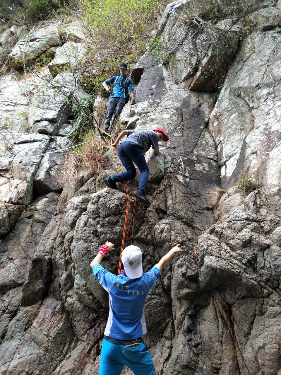 819ac4e7ffc5964dc560c6e40cb8c31a