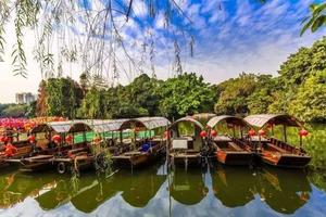 【广外初一五班探索荔湾寻味西关定制研学】6月7日走进永庆坊，参观粤剧博物馆，荔枝湾环保徒步