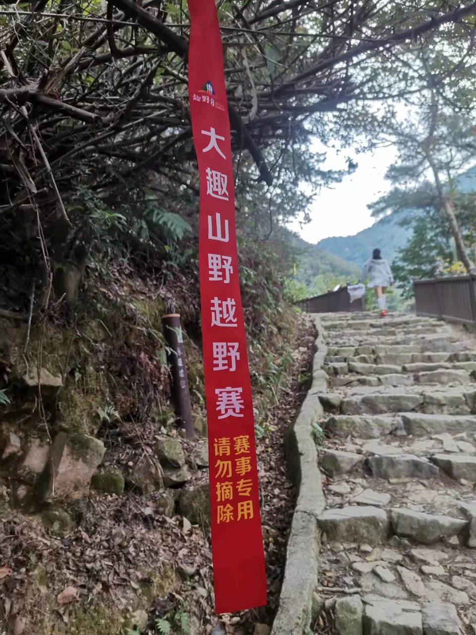 RC9VOjNKGOFvE4SjEL8dPfO6xHBOnSMkmeYjqNRi4acDYslYipGIvqh5ZsBw_vgZ