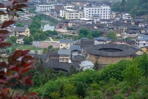 9.11-12 周末 | 你住过沼泽地上的山脚楼吗？休闲探秘建筑奇迹，大鱼海棠都偏爱的梦里乡，云水谣！