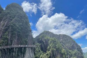 7.12-13 非周末| 一起去湖南莽山五指峰避暑， 漫步悬空栈道、探秘韶关野丹霞石林2天拼玩