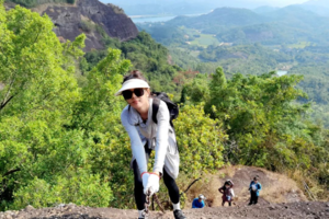 3.23 | 丹霞地貌马鞍山，铁索攀岩，钻洞探险，穿越瘦身一线天，赏博罗奇景！