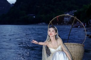 10.2-4/10.5-7 两期 | 桂林阳朔 遇龙河畔骑行，漓江打卡20元同框，登老寨山，西街逛吃，看日出