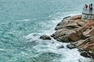 *4.12 | 深圳超长海滨栈道 休闲的徒步旅行线路 沿途海景怎么拍都好看