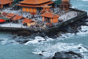 5.1-3| 打卡泉州古城、漳州古城，蟳浦渔村拍簪花写真、逛梧林村