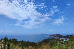 *4.12| 山海系列-穿越大星山海岸线，勇闯巨石阵，攀过峭壁，越过沙滩，在礁石林荫里野餐