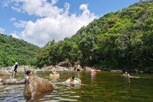 9.3 | 去打银坑泡野潭子，溯溪玩水，野炊小火锅，水上野餐，夏天的快乐就这么简单！
